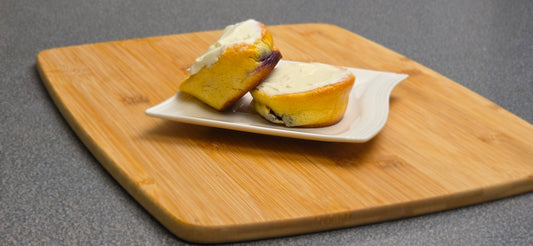 Low-Carb Blueberry Cottage Cloud Cakes