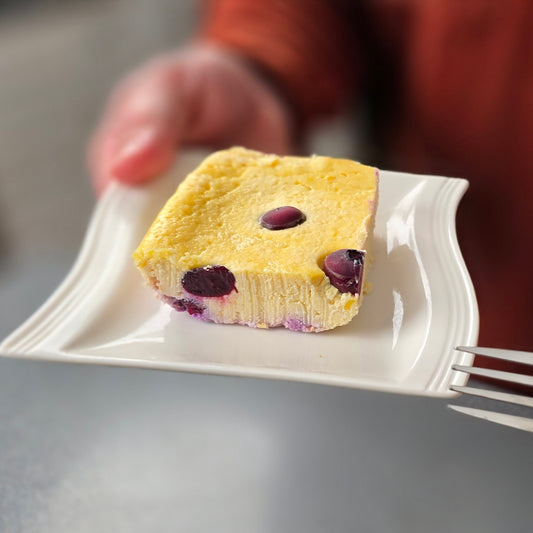 LEMON BLUEBERRY LOW-CARB HIGH-PROTEIN YOGURT BAKE
